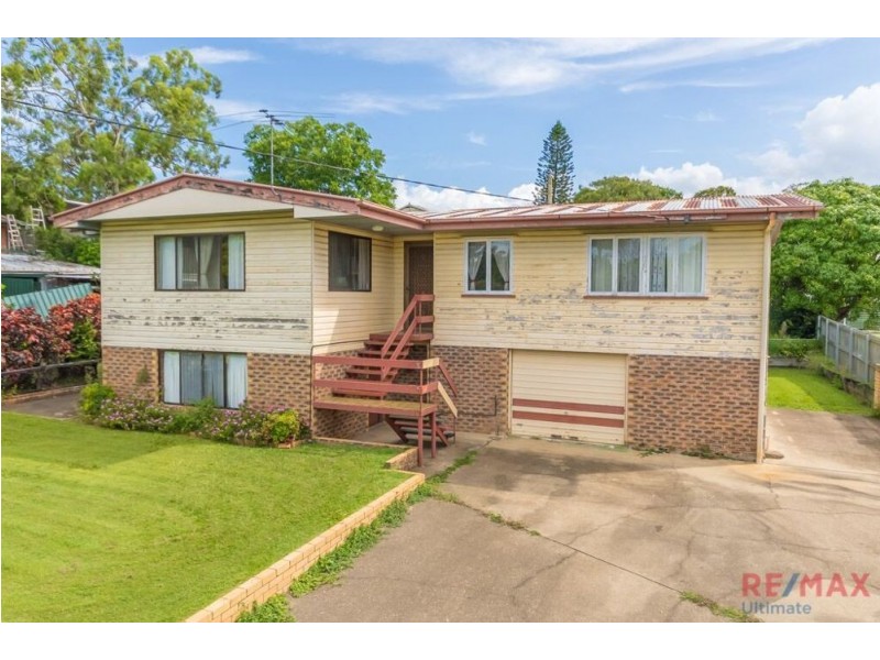 51 Young Street, Petrie QLD 4502