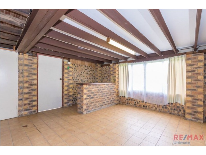 51 Young Street, Petrie QLD 4502