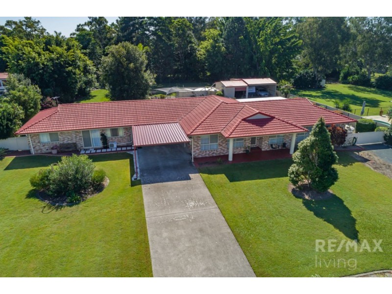 15 Hanover Court, Morayfield QLD 4506