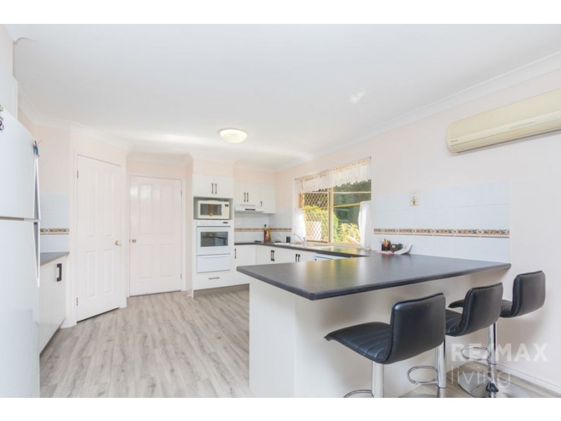 15 Hanover Court, Morayfield QLD 4506