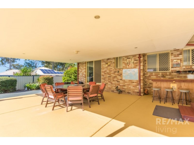 15 Hanover Court, Morayfield QLD 4506