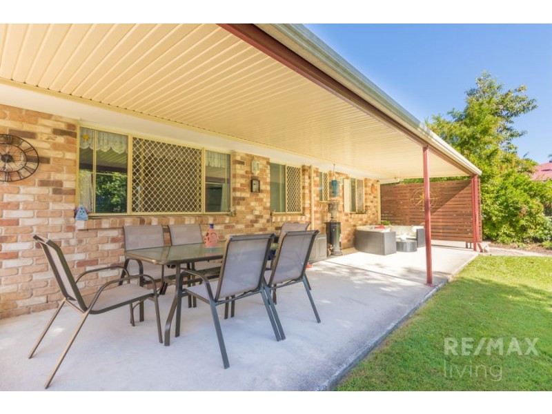 15 Hanover Court, Morayfield QLD 4506