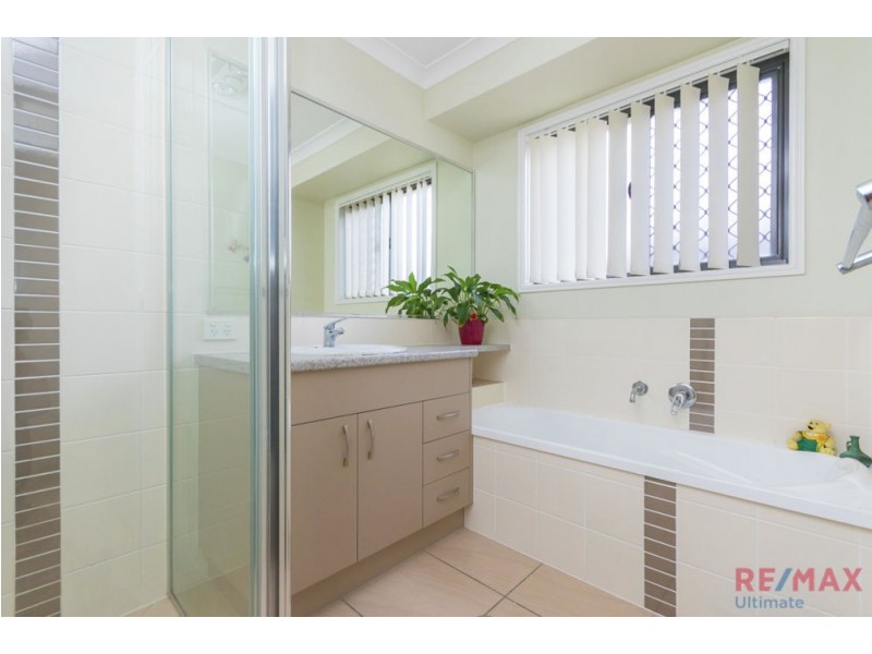 111 Summerfields Drive, Caboolture QLD 4510