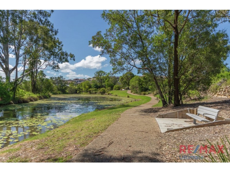 17 Whittome Esplanade, Murrumba Downs QLD 4503