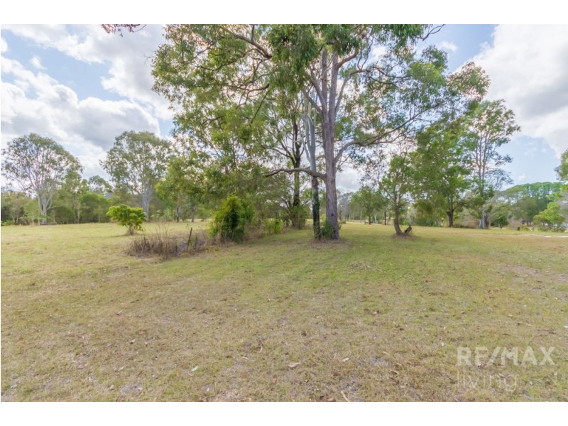 33 Buchanan Road, Morayfield QLD 4506