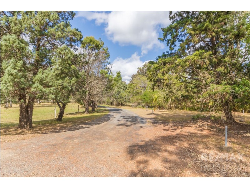 33 Buchanan Road, Morayfield QLD 4506