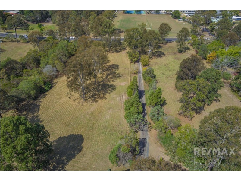 33 Buchanan Road, Morayfield QLD 4506