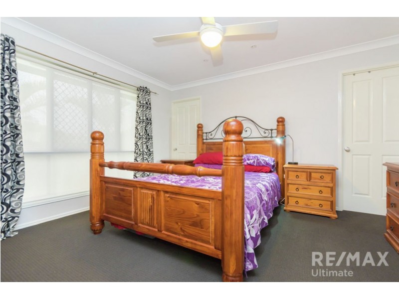 30 Inverpine Court, Petrie QLD 4502