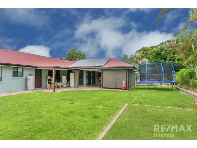 30 Inverpine Court, Petrie QLD 4502