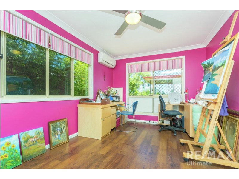 56 Affleck Avenue, Petrie QLD 4502