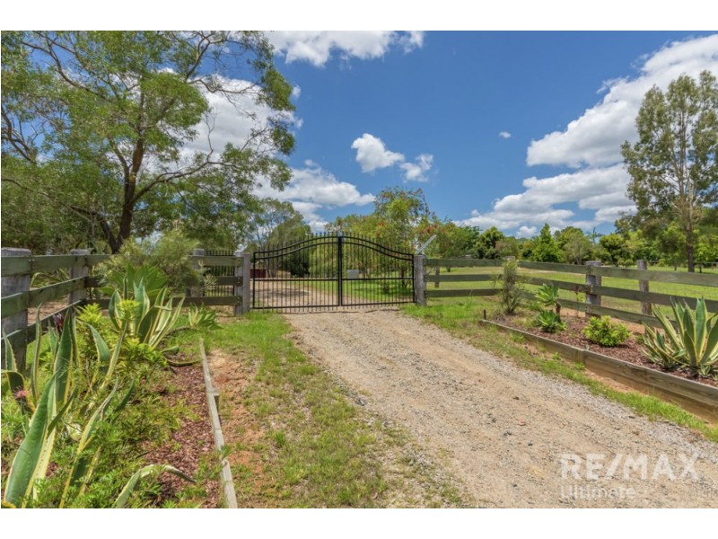 85 Waterside Drive, Wamuran QLD 4512