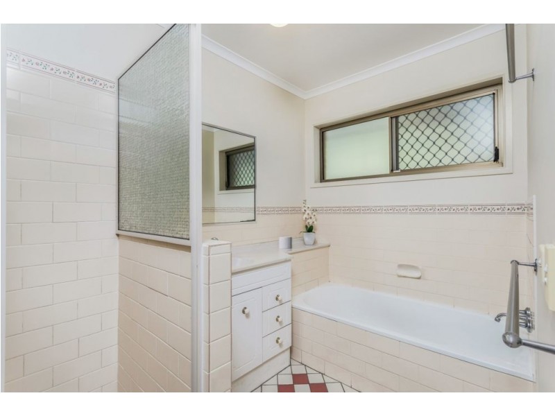 240 Mcphail Road, Narangba QLD 4504