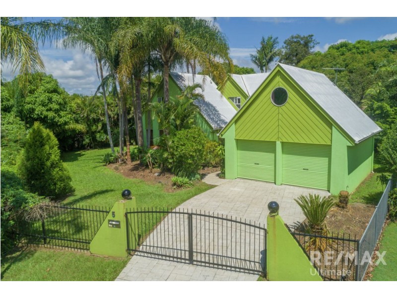 5 Bosun Court, Caboolture South QLD 4510