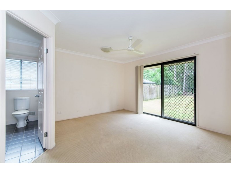 34 Whittfield Crescent, North Lakes QLD 4509
