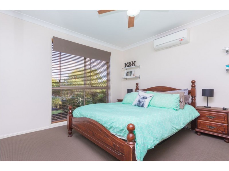 15 Cook Avenue, Caboolture South QLD 4510