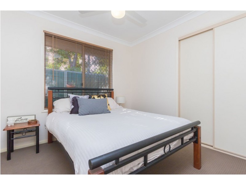 15 Cook Avenue, Caboolture South QLD 4510