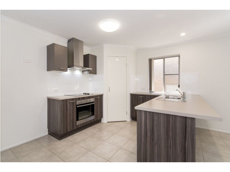 37 Grainger Cct, Burpengary QLD 4505