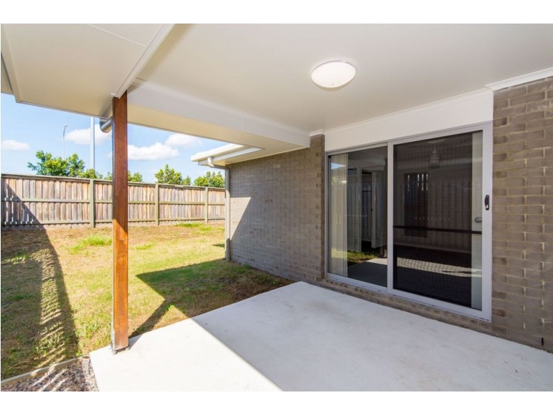 37 Grainger Cct, Burpengary QLD 4505