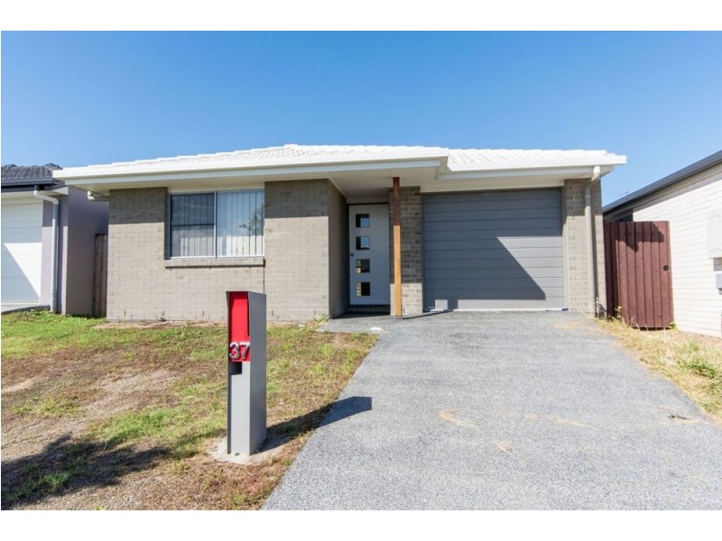 37 Grainger Cct, Burpengary QLD 4505