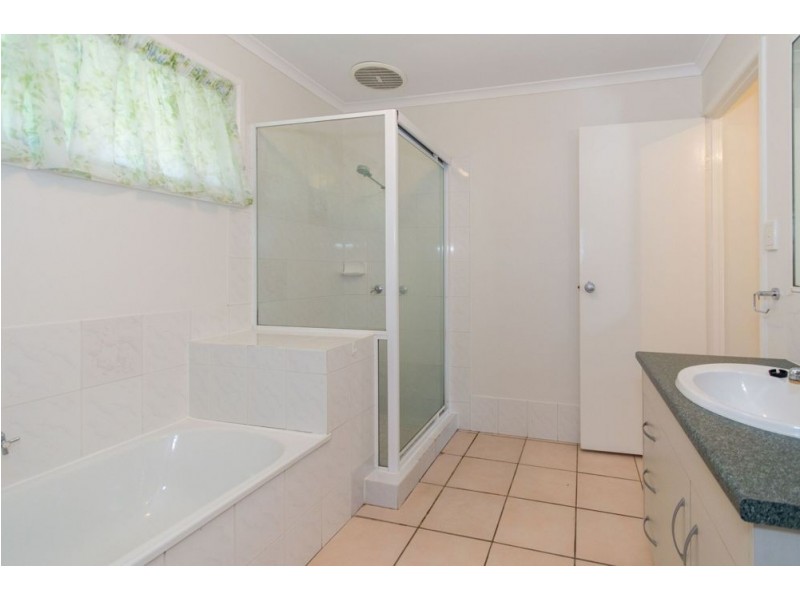 33 Homestead Road, Morayfield QLD 4506