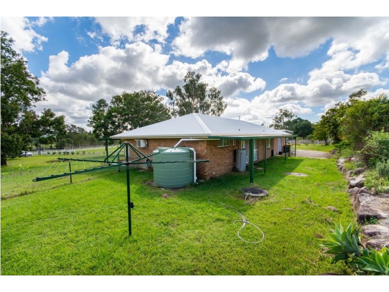 33 Homestead Road, Morayfield QLD 4506
