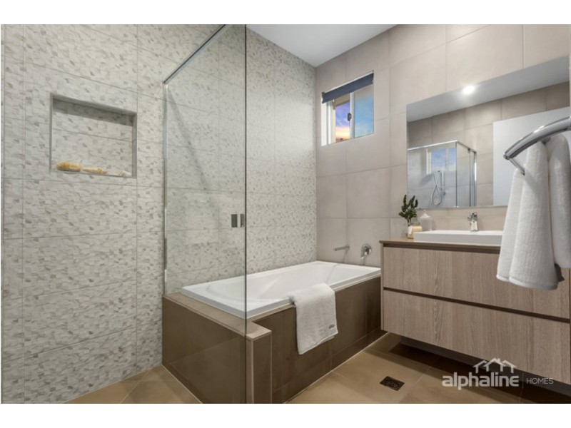 359 Brays Road, Griffin QLD 4503