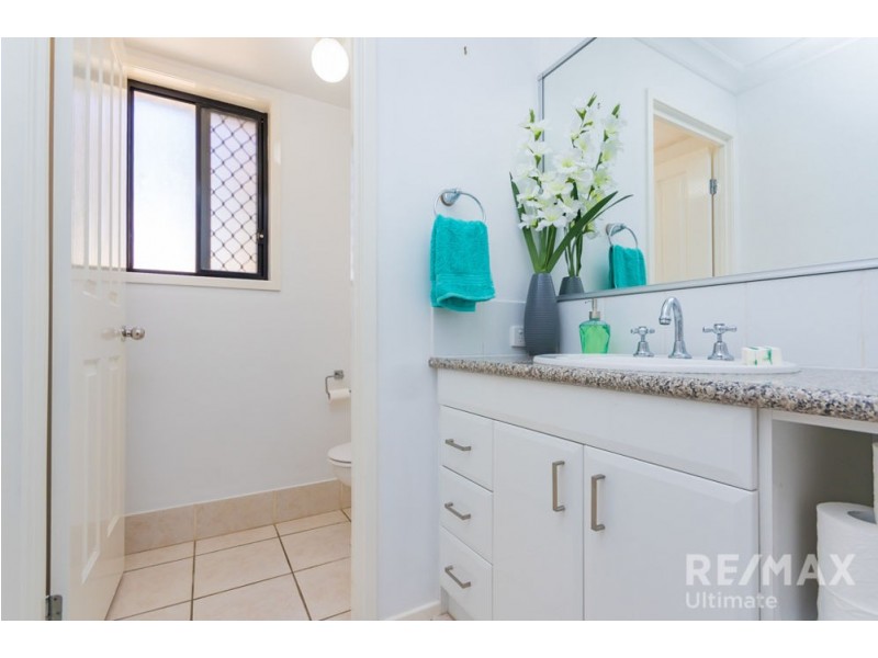 9 Prussian Street, Griffin QLD 4503