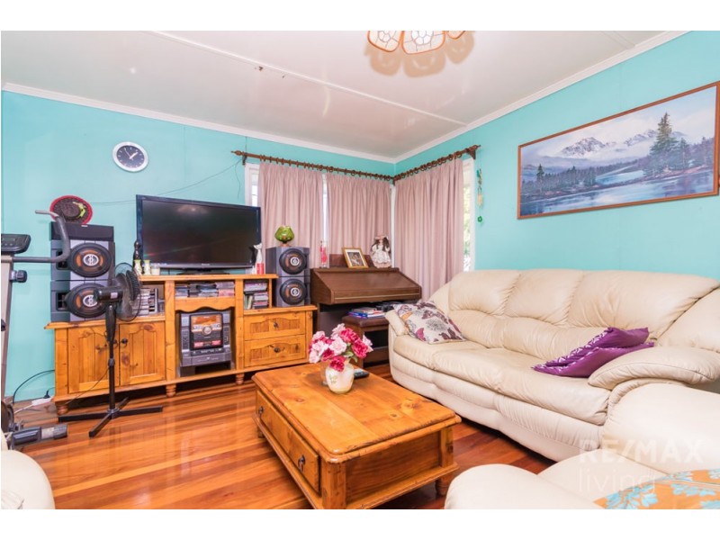 2 Poinciana Street, Caboolture South QLD 4510