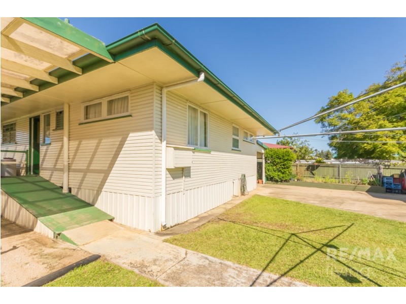 2 Poinciana Street, Caboolture South QLD 4510