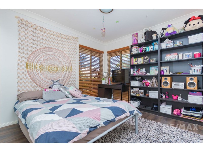 35 Whittome Esplanade, Murrumba Downs QLD 4503