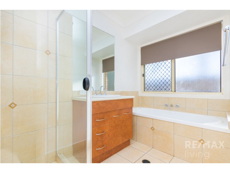 35 Whittome Esplanade, Murrumba Downs QLD 4503