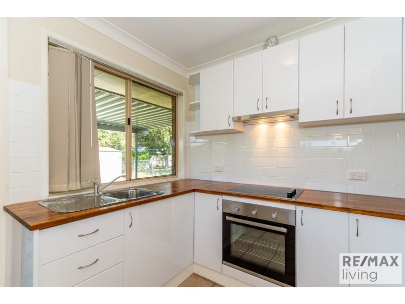 127 Bishop Road, Beachmere QLD 4510