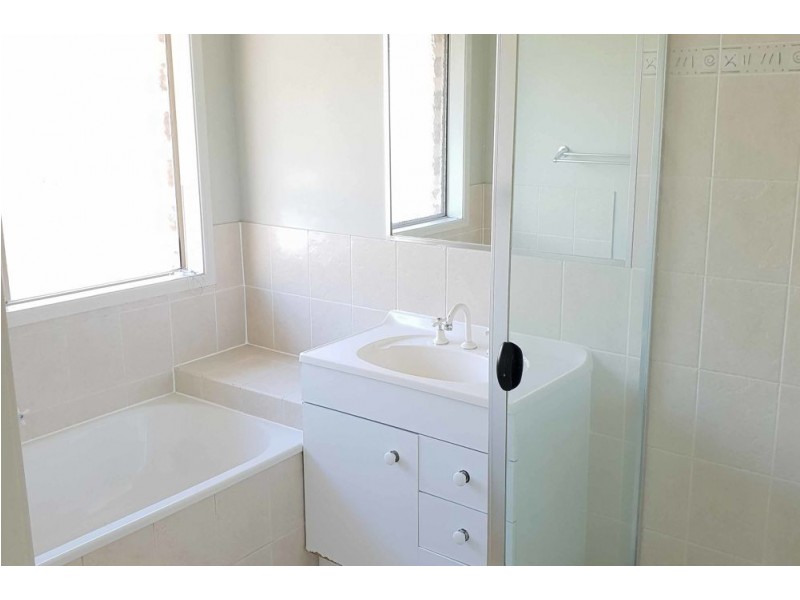 5 Malanda Court, North Lakes QLD 4509