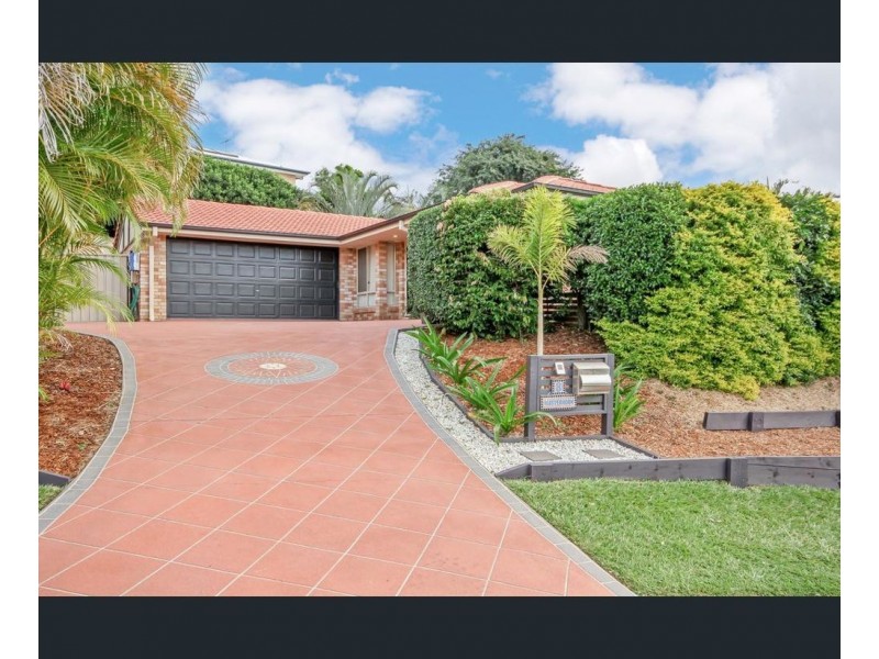 8 Matterhorn Drive, Narangba QLD 4504