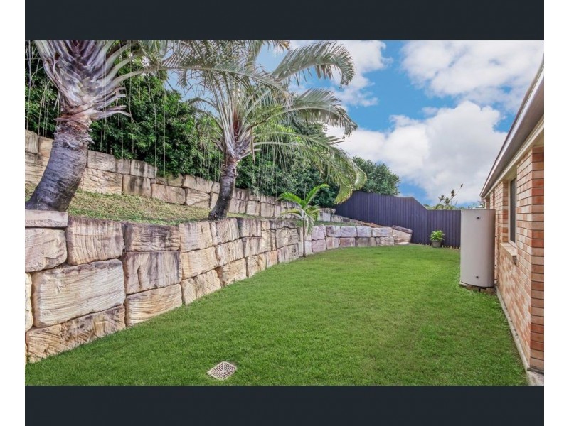 8 Matterhorn Drive, Narangba QLD 4504