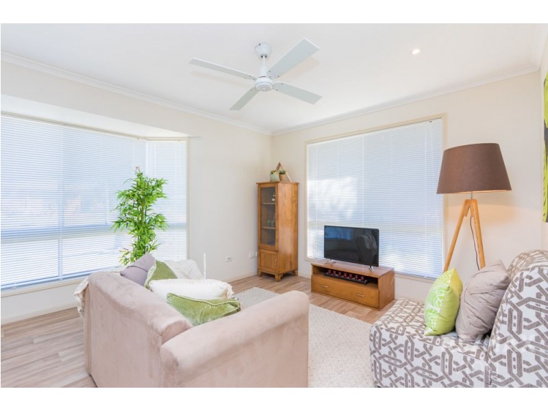 1/15 Gardenia Street, Caboolture QLD 4510