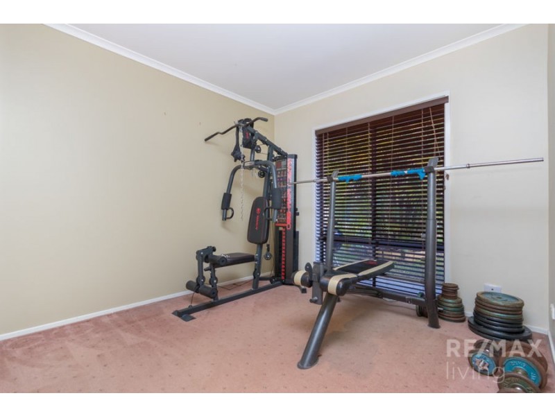 11 Sundown Court, Narangba QLD 4504
