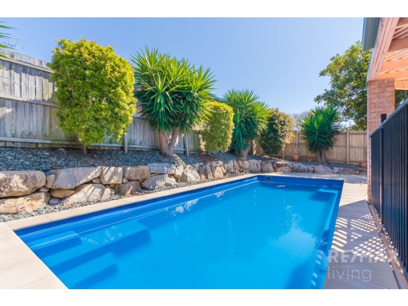 25 Cooksland Crescent, North Lakes QLD 4509