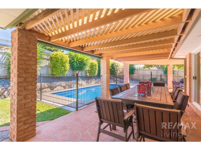 25 Cooksland Crescent, North Lakes QLD 4509