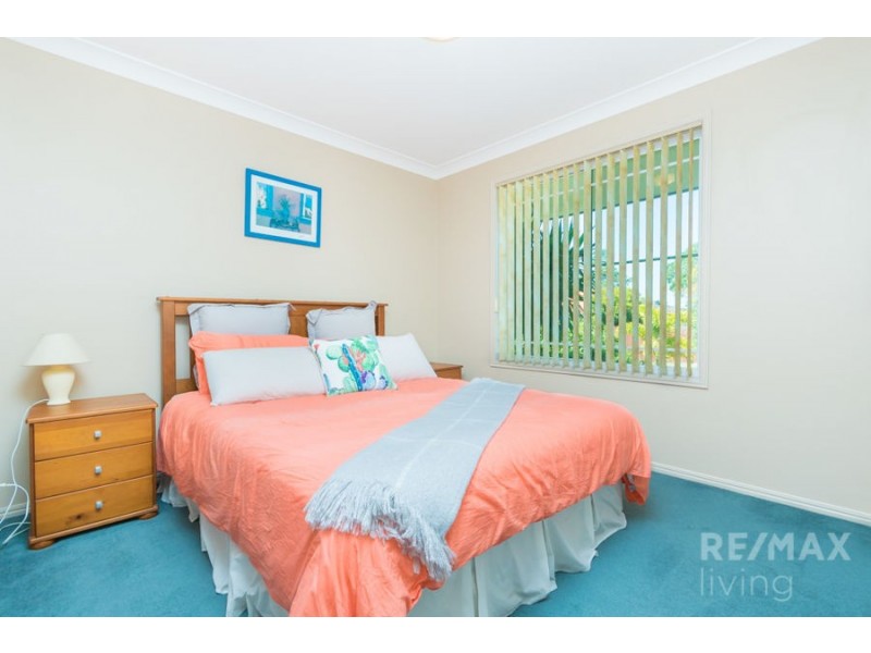 25 Cooksland Crescent, North Lakes QLD 4509