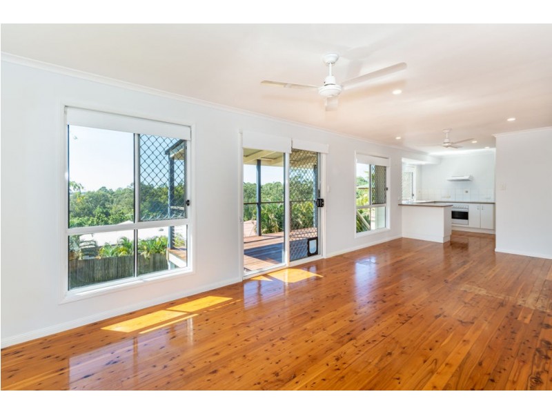 1102 Oakey Flat Road, Narangba QLD 4504