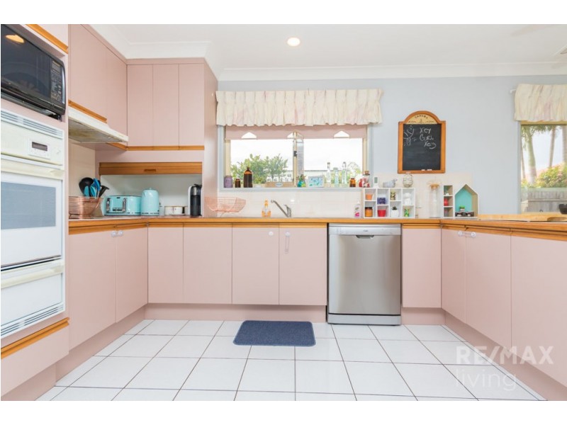 3 Bellbird Court, Bellmere QLD 4510