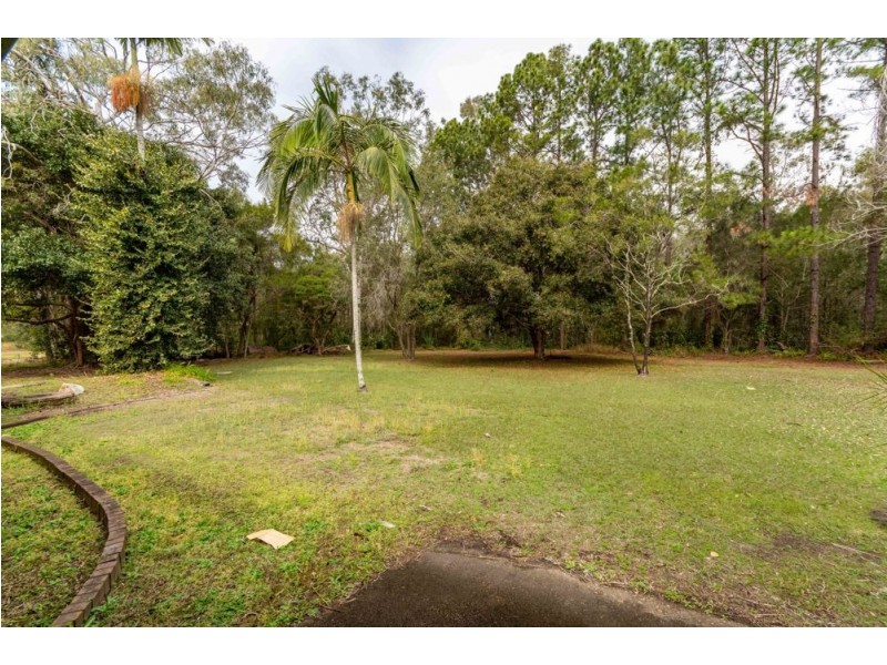 97 Anderson Rd, Morayfield QLD 4506