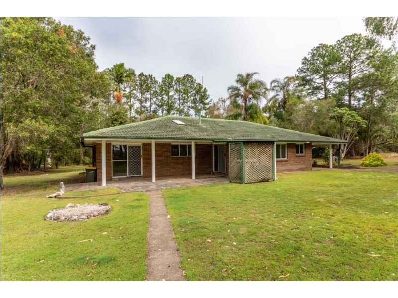 97 Anderson Rd, Morayfield QLD 4506