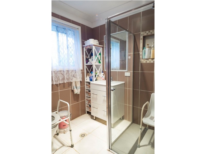 4 Graham Road, Morayfield QLD 4506