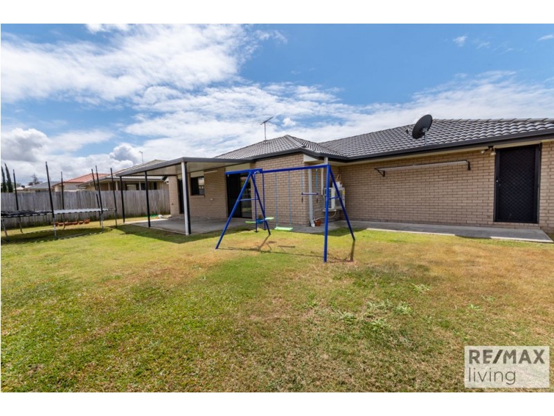 5 Lemon Myrtle Drive, Morayfield QLD 4506