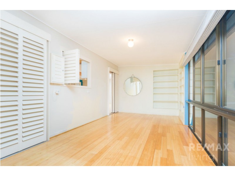 12 Hillcrest Avenue, Caboolture QLD 4510