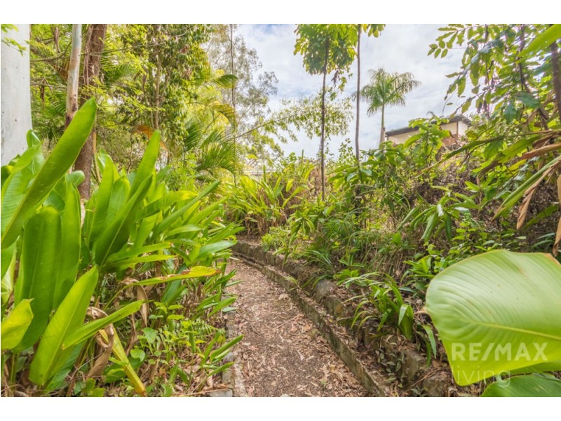 12 Hillcrest Avenue, Caboolture QLD 4510