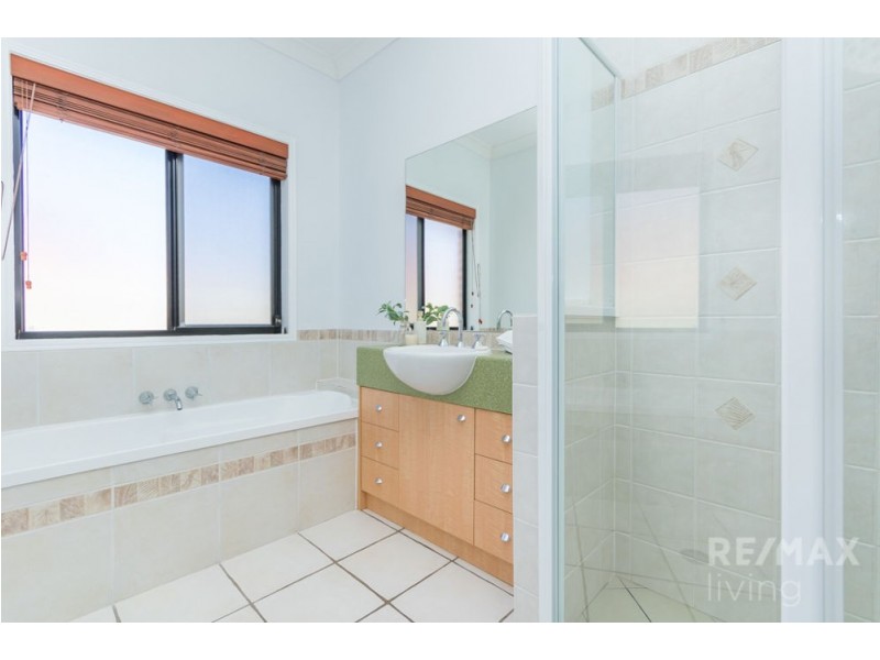 5 Hampstead Outlook, Murrumba Downs QLD 4503