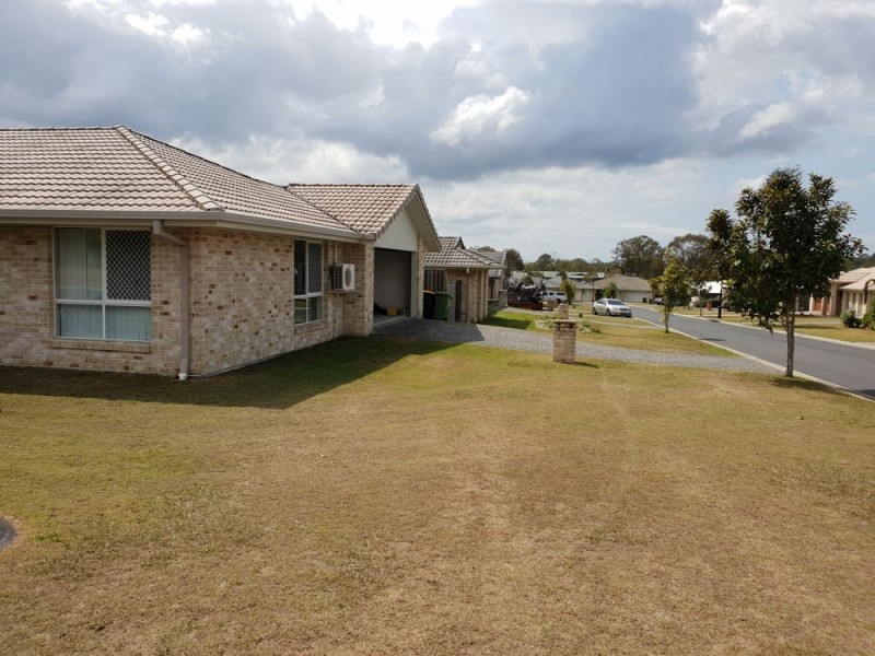 25 Bluejay Circuit, Morayfield QLD 4506